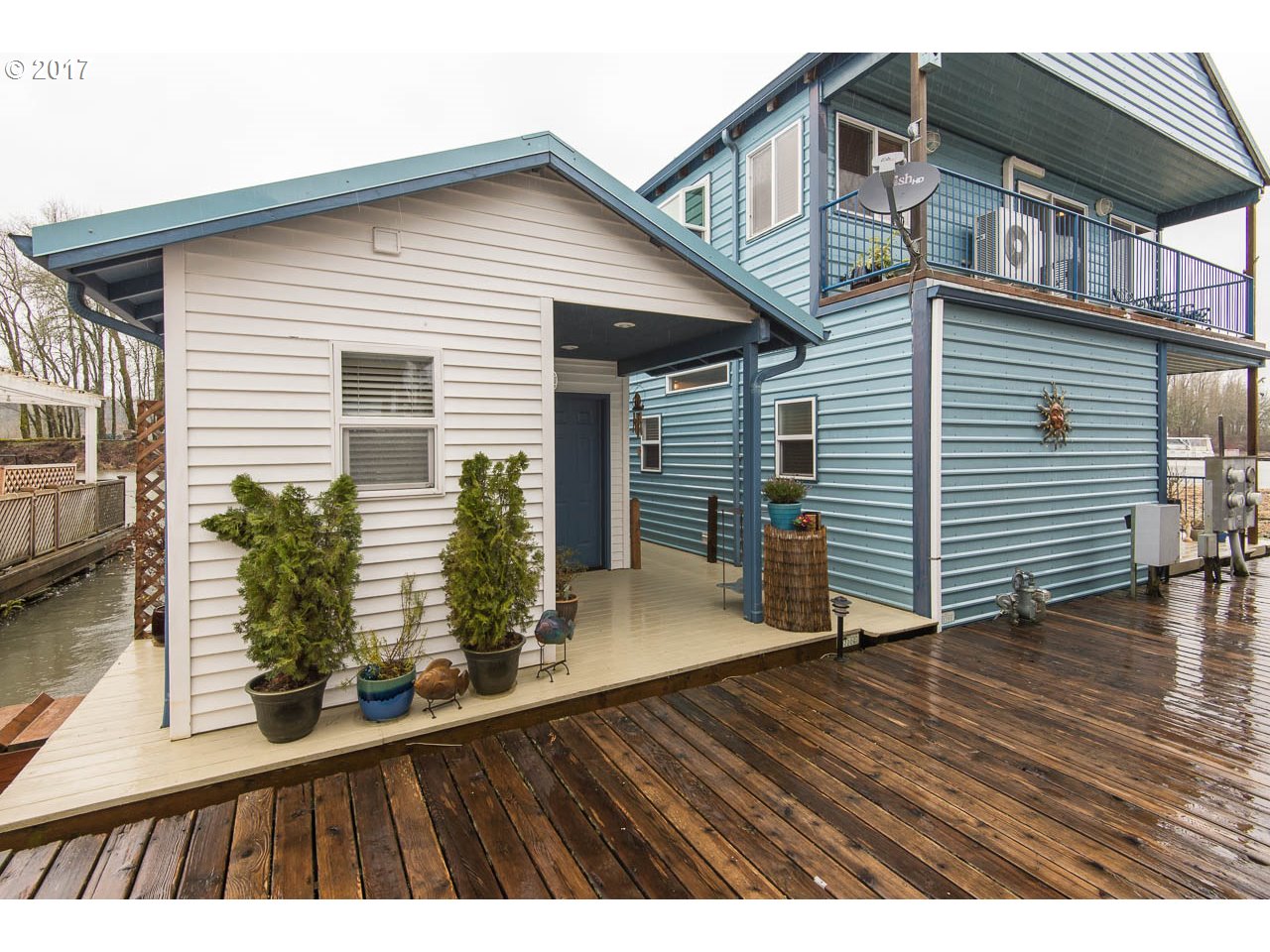 27448 NW ST Helen 275,000 Floating Homes Portland