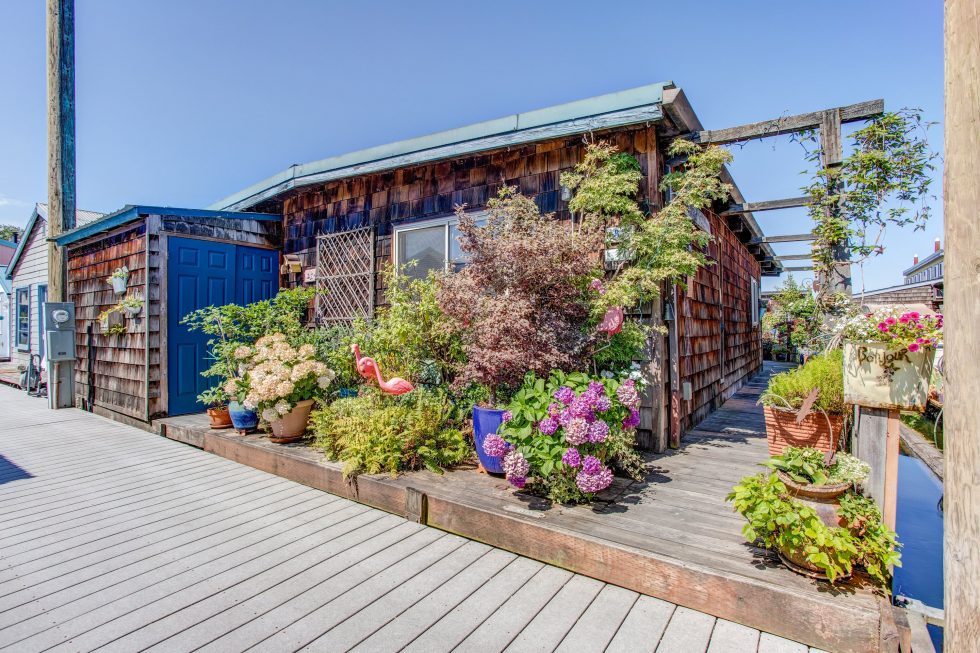 Jantzen Beach Moorage Floating Homes Portland