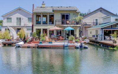 Everything You Could Want in a Floating Home & More!