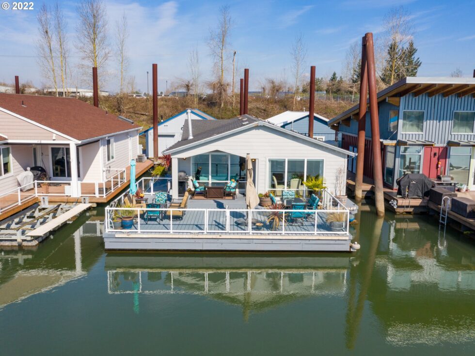 Recently Sold! Floating Homes Portland Floating Homes Portland