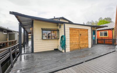 Zen-Like Retreat on the Water!