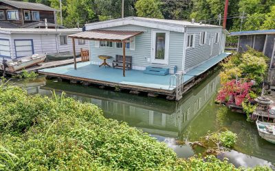 Fantastic Opportunity to Own a Floating Home